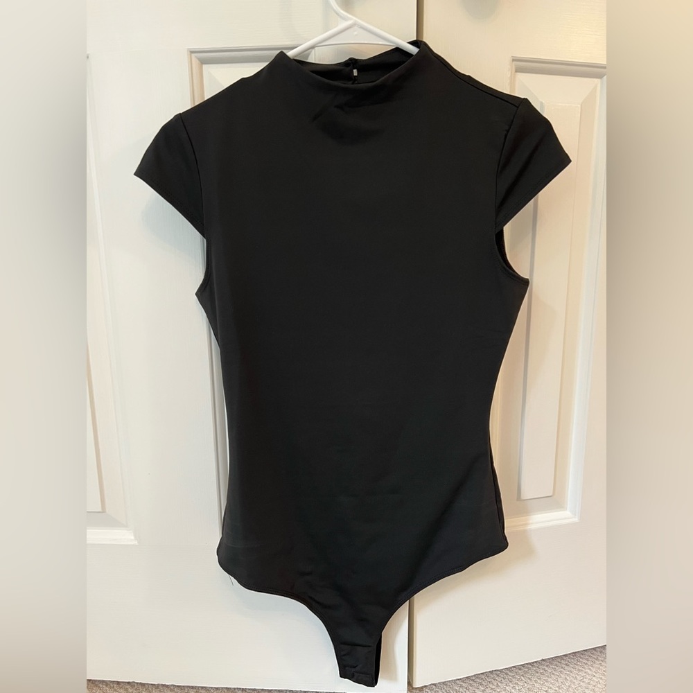 Lulus black sleeveless halter neck bodysuit